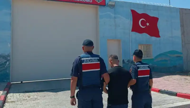Afyon'da Sokaklarda Korku Saçan 9 Suçlu Yakalandı!